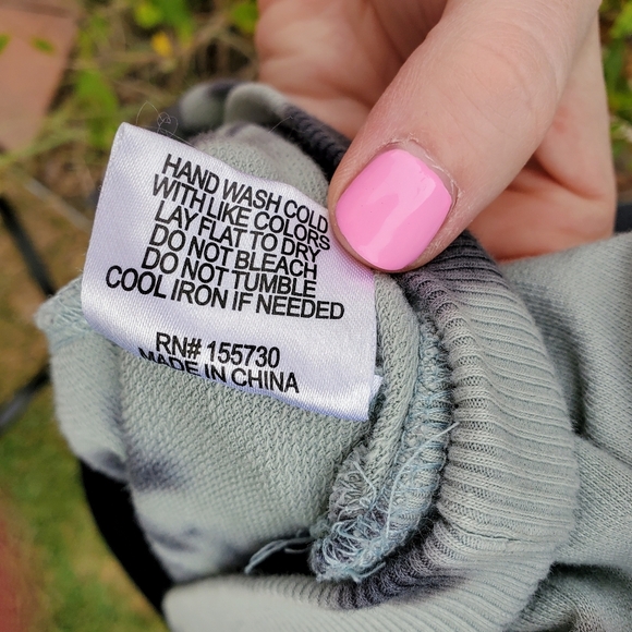 Jane and Delancey Blue Tie-Dye Hoodie Size Medium EUC - Picture 14 of 16